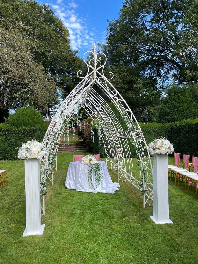 Croydon Hall *