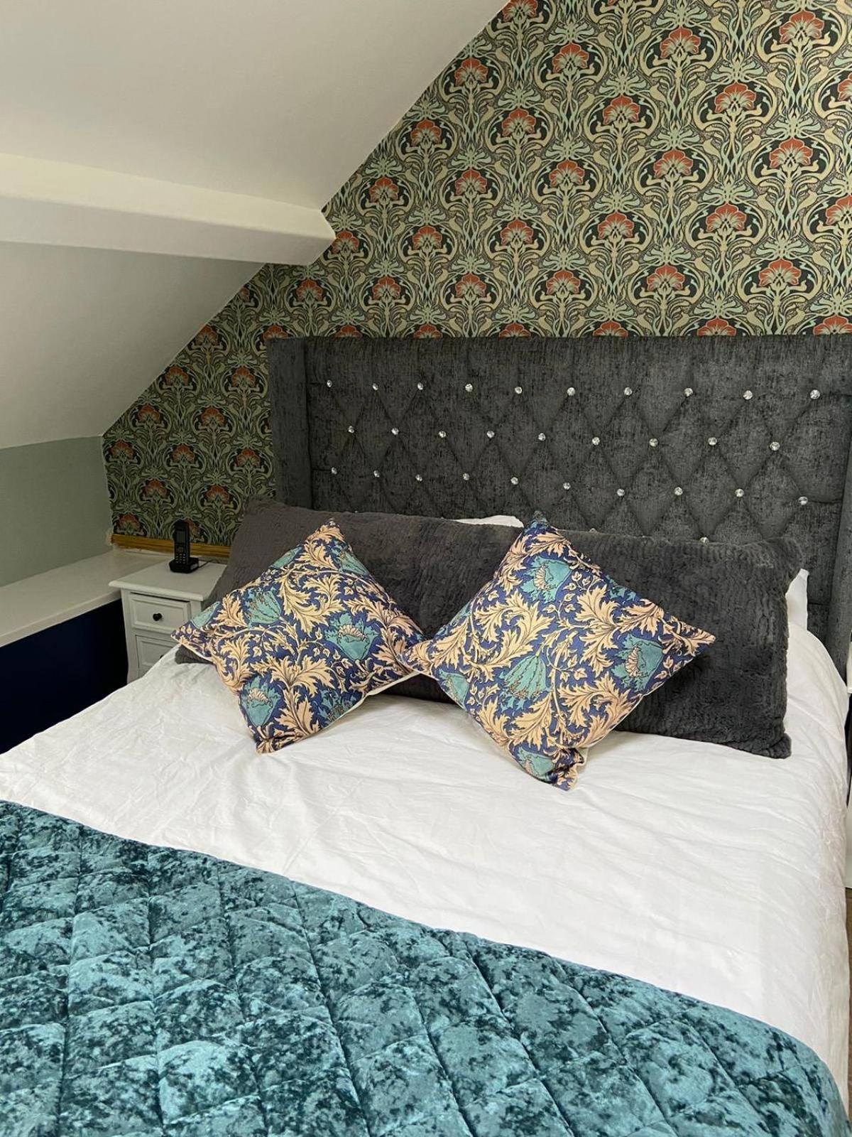 Hotel Croydon Hall *