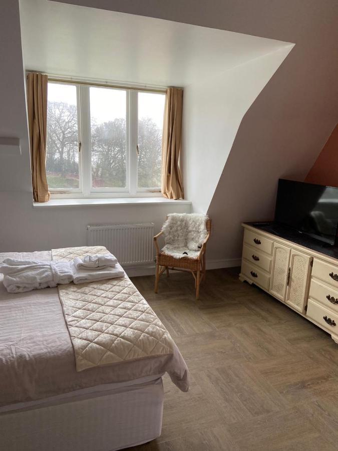 Croydon Hall Отель