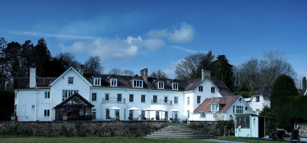 Отель Croydon Hall